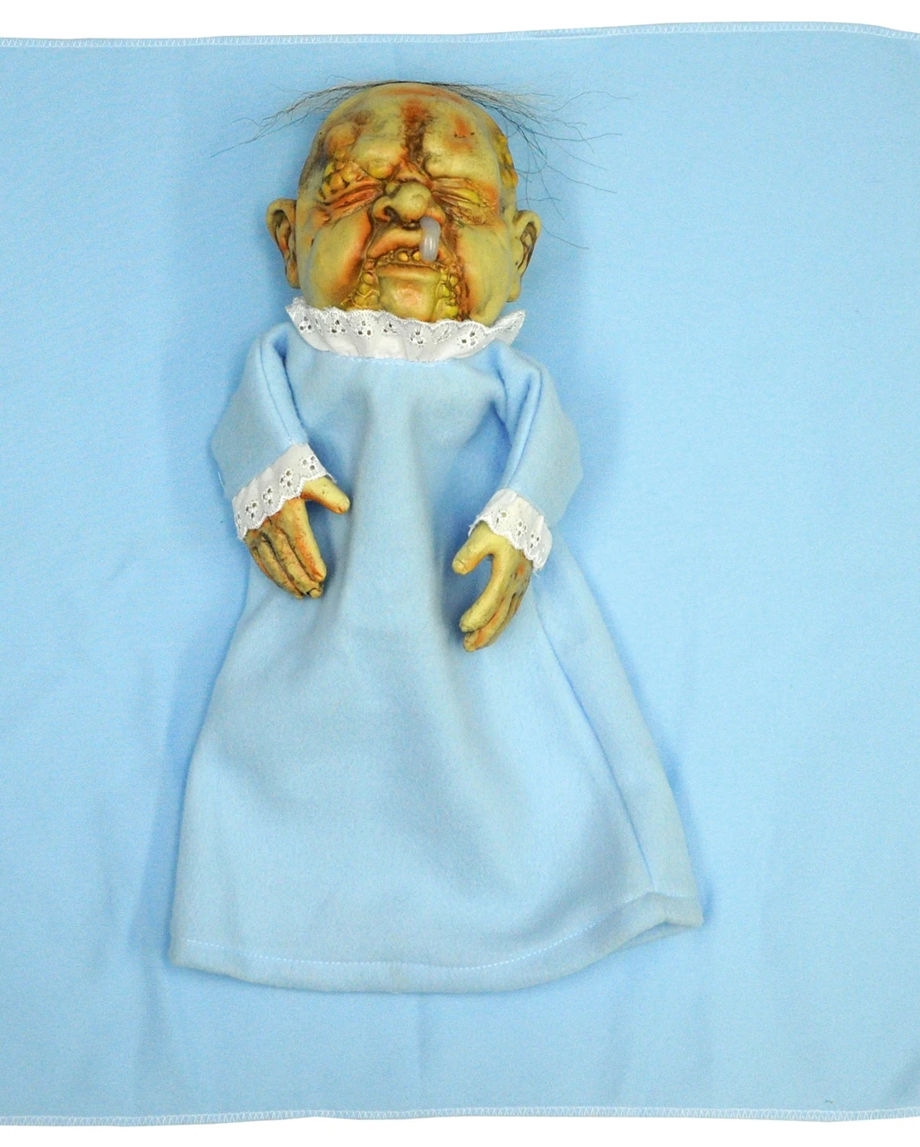 Zombie Baby Handpuppe 5 Zombie Baby Handpuppe – Bild 3