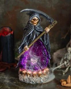 Sensenmann Backflow Räucherkegel Halter Mit LED -Halloween Dekorations Geschäft grim reaper backflow raeucherkegel halter mit licht grim reaper backflow incense burner with light 50660 04