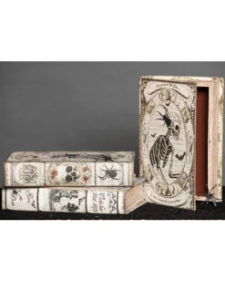 Dekobuch Mit Geheimfach Für Halloween 12 Dekobuch Mit Geheimfach Für Halloween -Halloween Dekorations Geschäft halloween dekobuch mit geheimfach halloween fright night book box buchtresor buchsafe halloween 53077 5