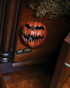 Hidden Screamer Pumpkin Mit Sound 5 Hidden Screamer Pumpkin Mit Sound -Halloween Dekorations Geschäft hidden screamer pumpkin 37500