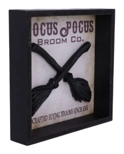 Hocus Pocus Hexenbesen Im Bilderrahmen 20cm 10 Hocus Pocus Hexenbesen Im Bilderrahmen 20cm -Halloween Dekorations Geschäft hocus pocus hexenbesen wandbild hocus pocus witch broom wall art halloween dekoration 51063 03