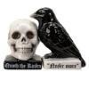 Totenschädel & Rabe Als Salz & Pfefferstreuer -Halloween Dekorations Geschäft totenkopf und rabe salz und pfefferstreuer skull and raven salt and pepper shaker gothic tischdeko 54743 01