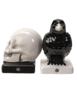 Totenschädel & Rabe Als Salz & Pfefferstreuer 13 Totenschädel & Rabe Als Salz & Pfefferstreuer -Halloween Dekorations Geschäft totenkopf und rabe salz und pfefferstreuer skull and raven salt and pepper shaker gothic tischdeko 54743 05